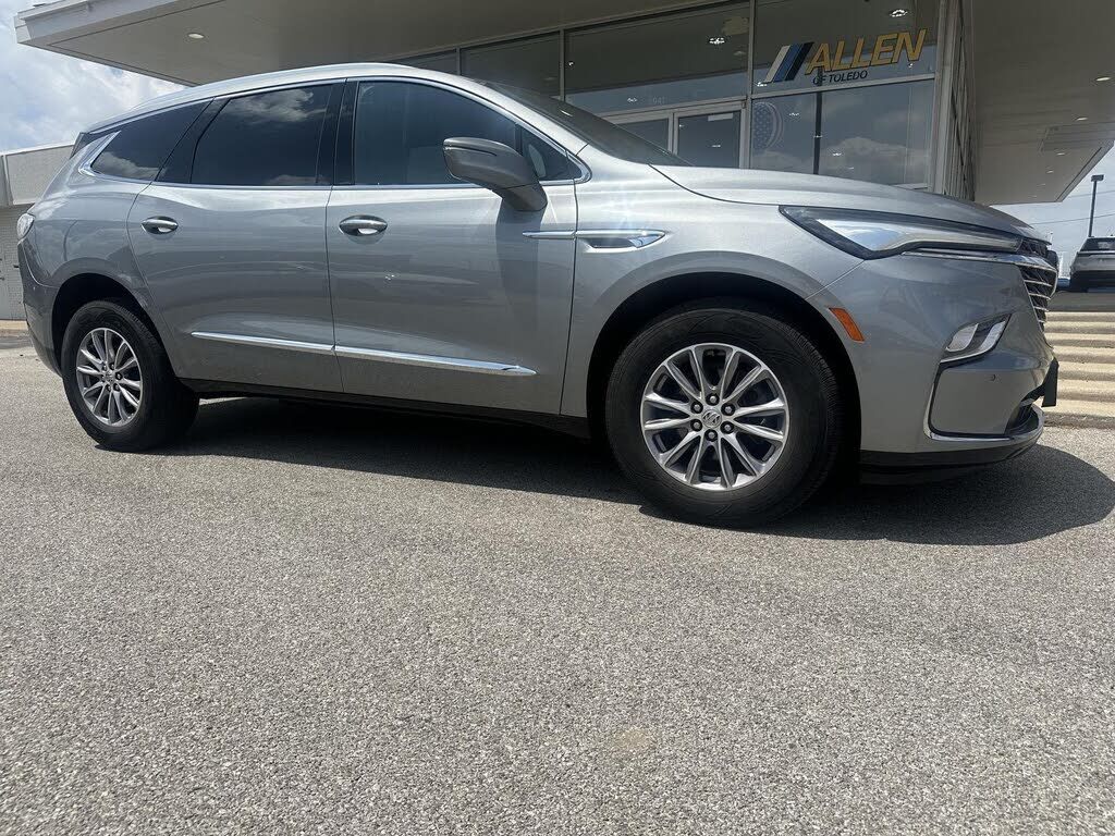 2023 BUICK Enclave