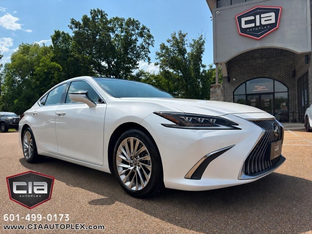2021 LEXUS ES