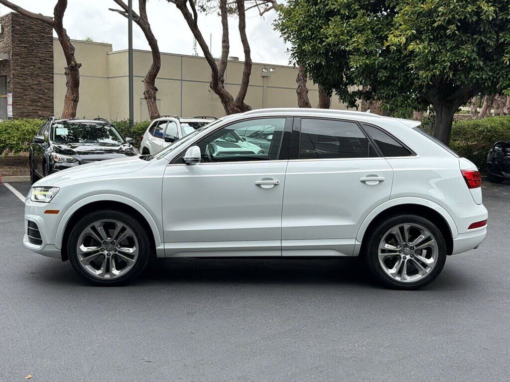 2016 Audi Q3