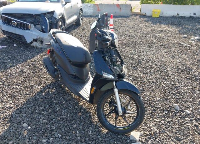 2022 PIAGGIO AND VESPA LIBERTY