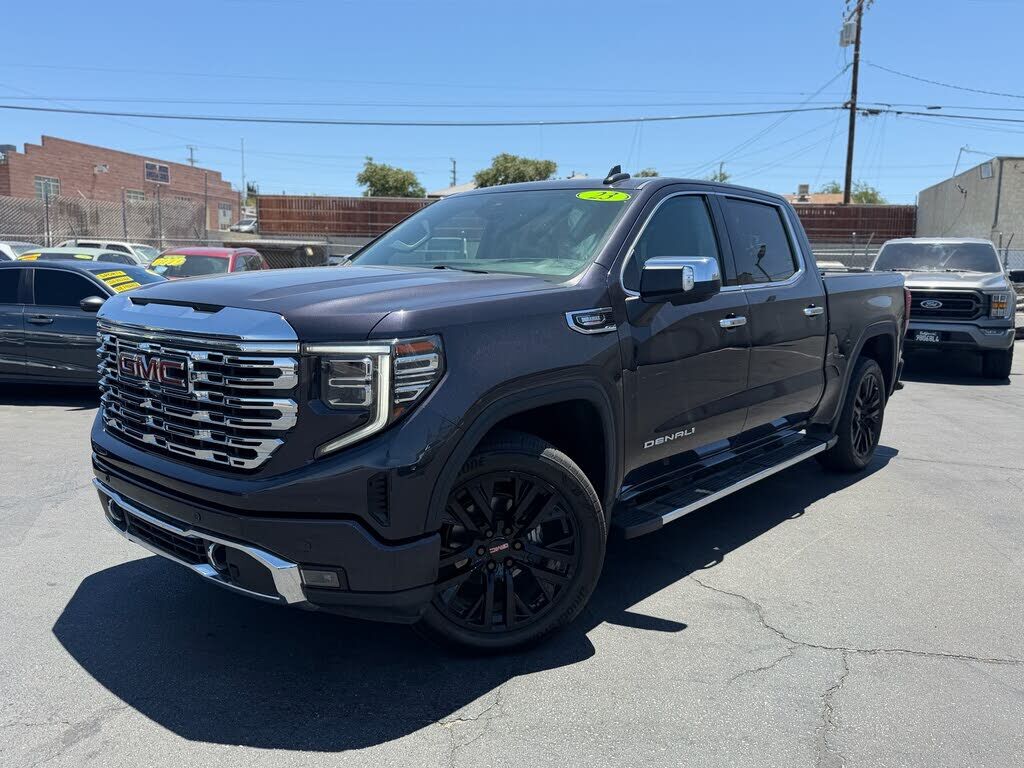 2023 GMC Sierra