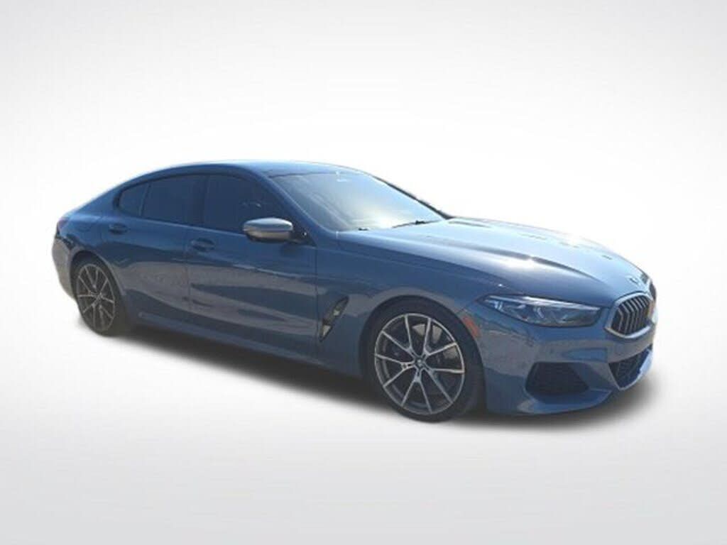 2021 BMW M8