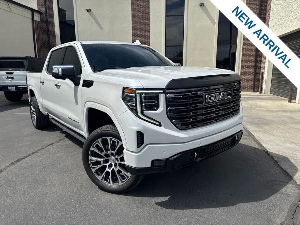 2024 GMC Sierra
