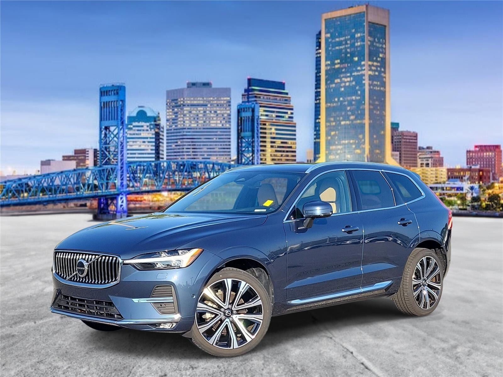 2023 VOLVO XC60