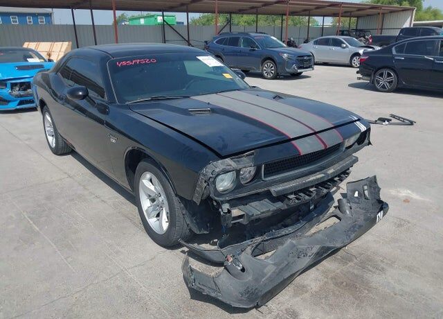 2013 DODGE Challenger