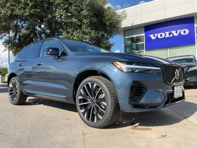 2026 VOLVO XC60