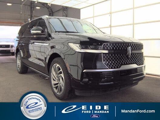 2025 LINCOLN Navigator L