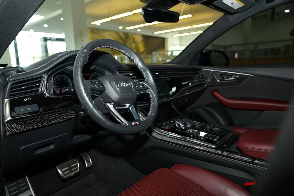 2021 Audi SQ8
