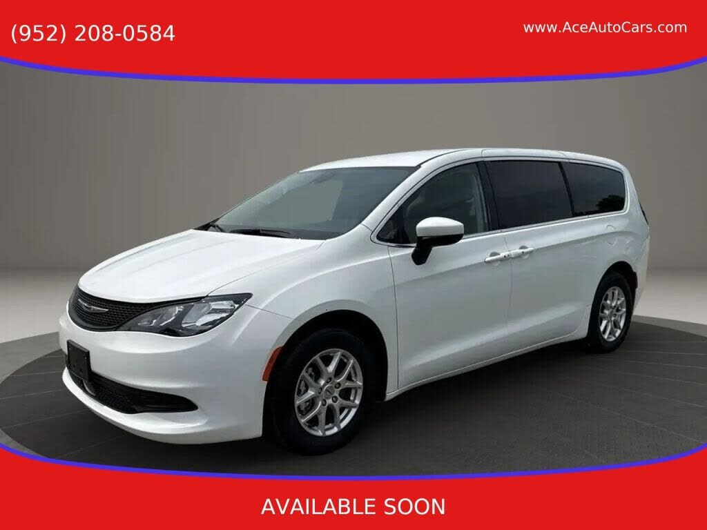 2023 CHRYSLER Voyager