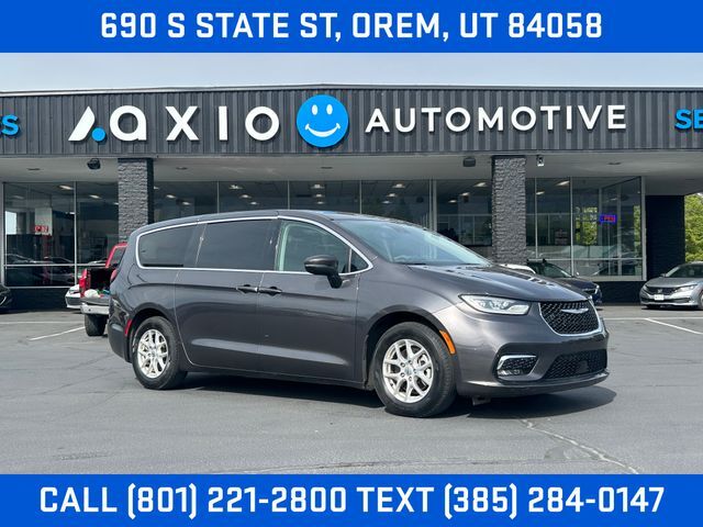 2023 CHRYSLER Pacifica