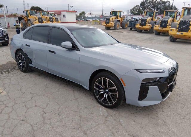 2024 BMW i7