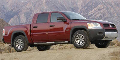 2006 MITSUBISHI Raider