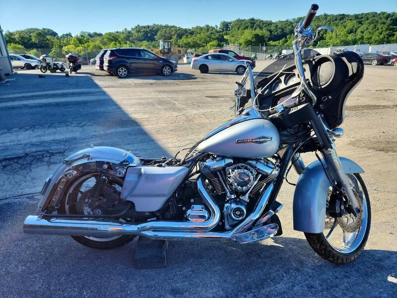 2023 HARLEY DAVIDSON FLHX / Street Glide