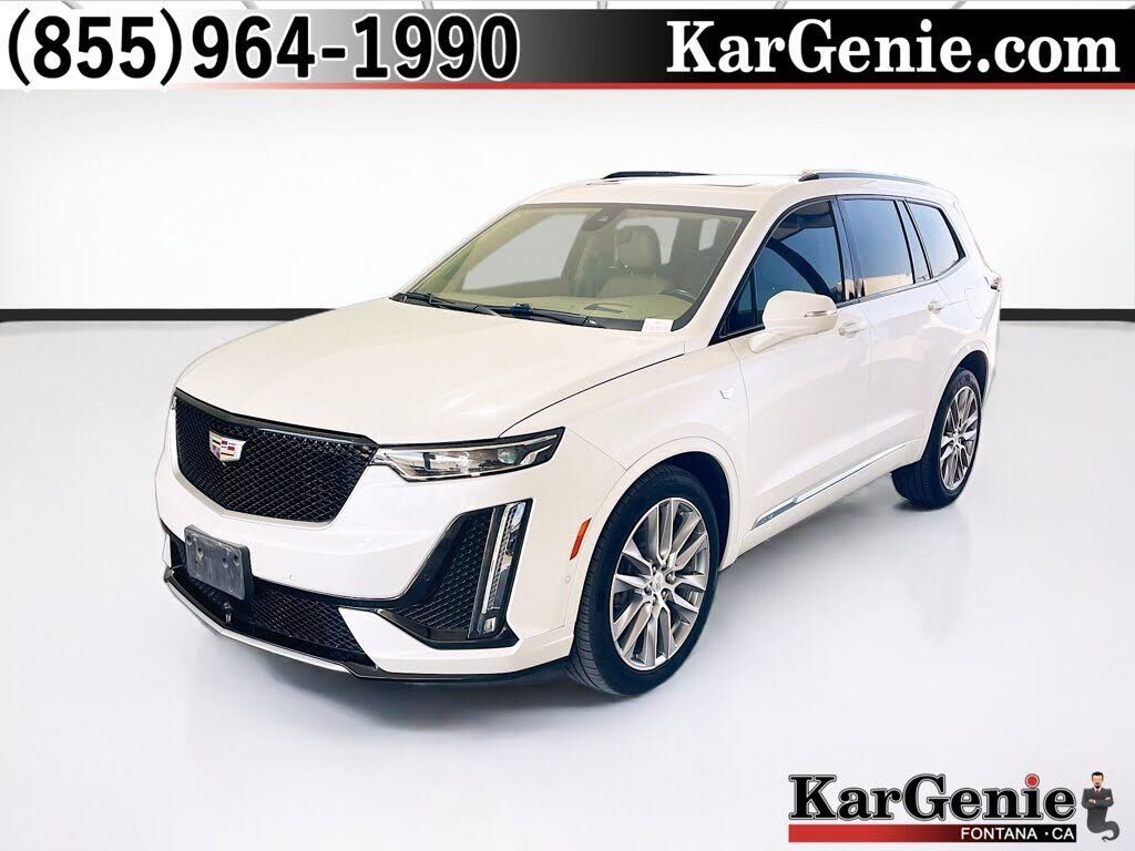 2020 CADILLAC XT6