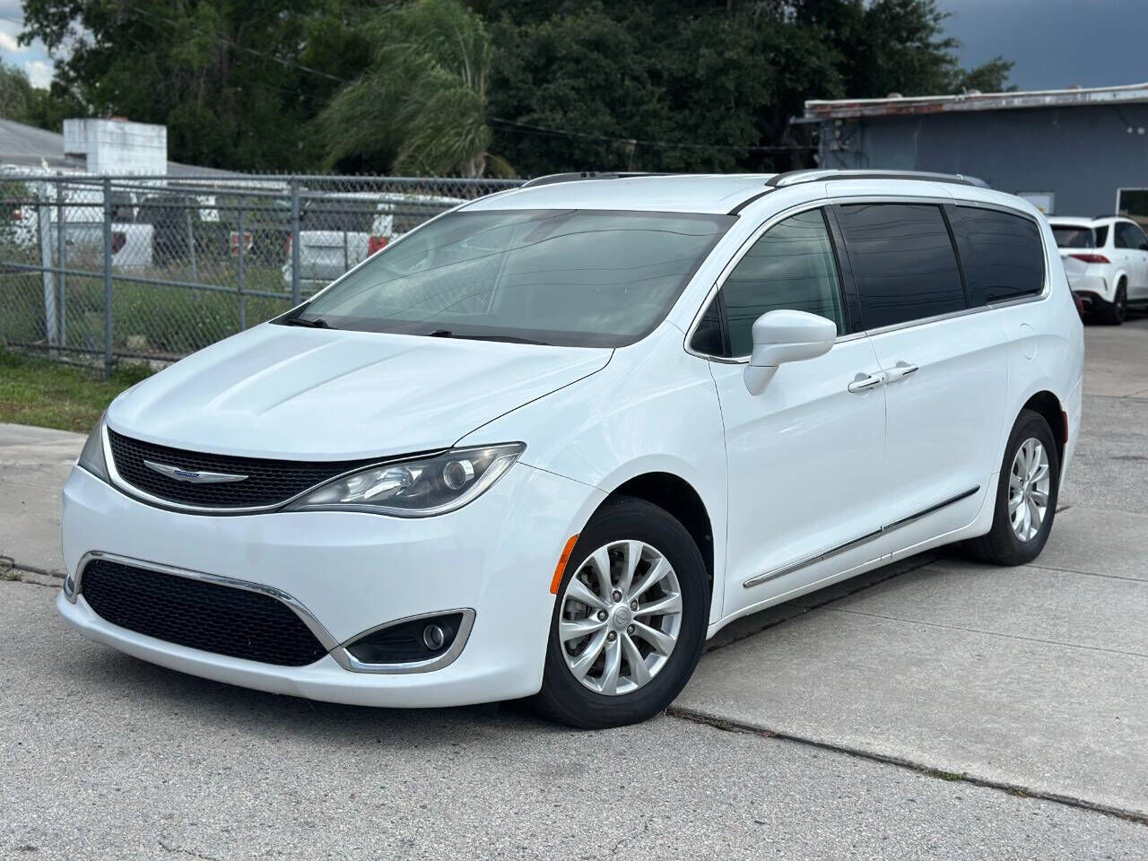2019 CHRYSLER Pacifica