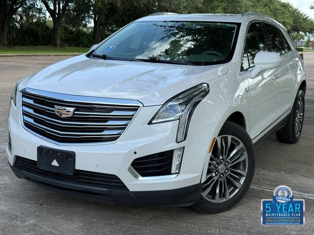 2017 CADILLAC XT5