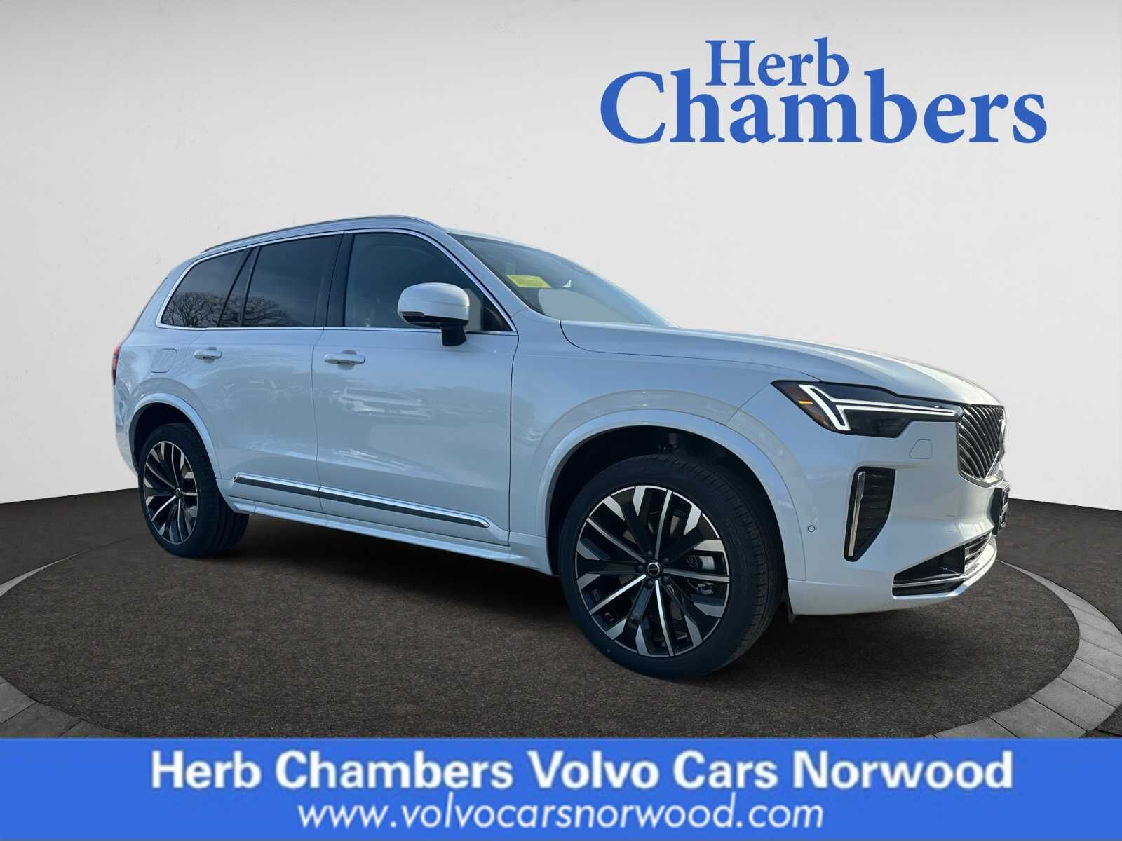 2025 VOLVO XC90