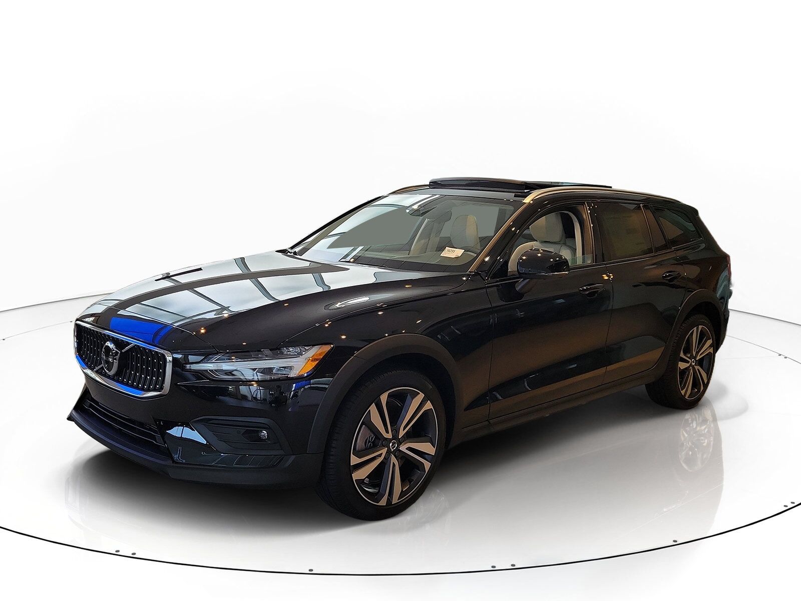 2026 VOLVO V60CC