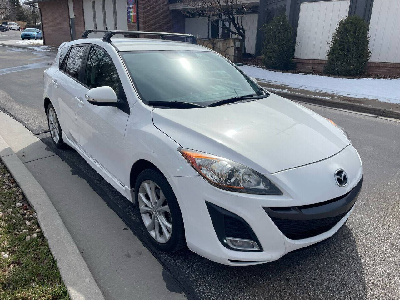 2010 MAZDA Mazda3