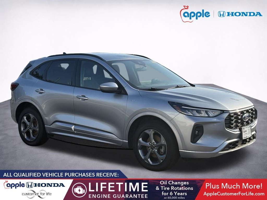 2024 FORD Escape