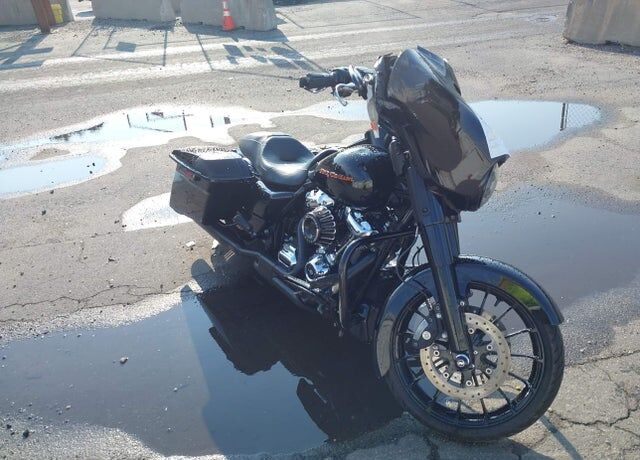2019 HARLEY DAVIDSON FLHX / Street Glide