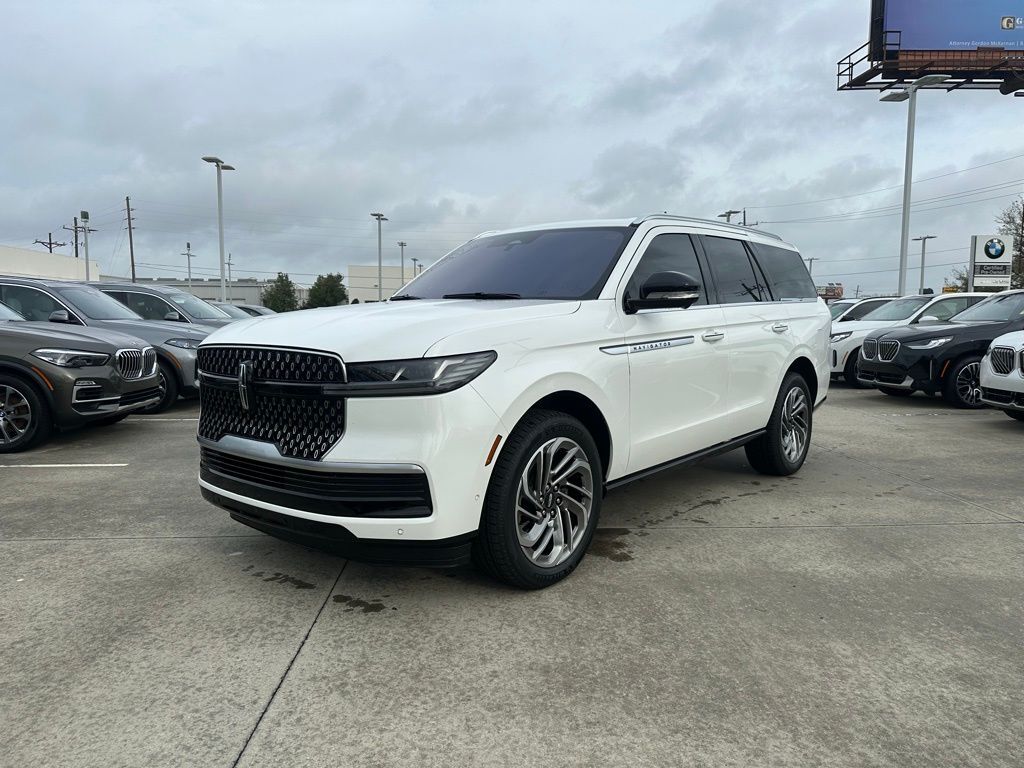 2025 LINCOLN Navigator