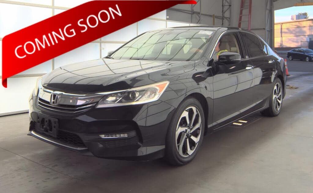 2017 HONDA Accord