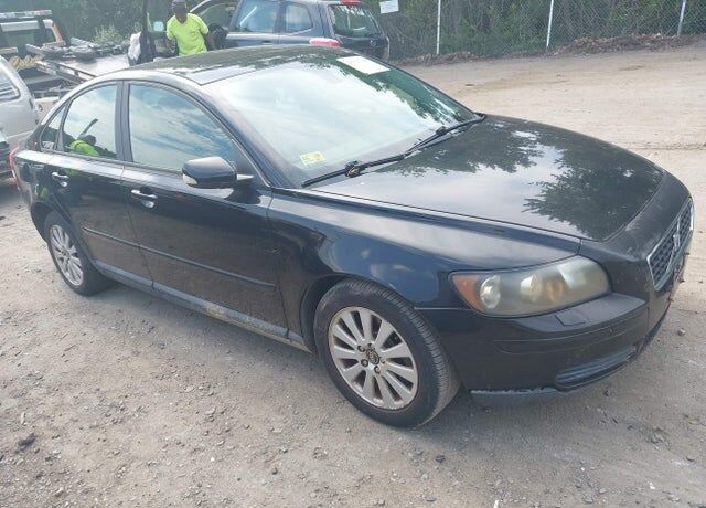 2005 VOLVO S40