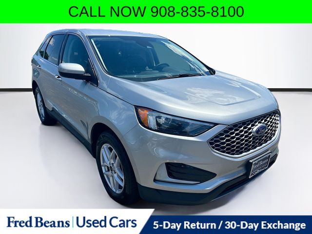 2023 FORD Edge