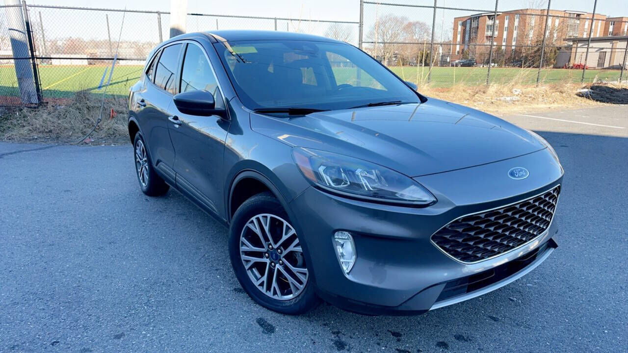 2022 FORD Escape