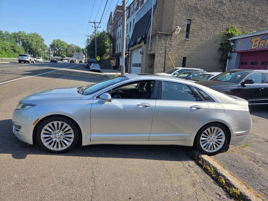 2013 LINCOLN MKZ