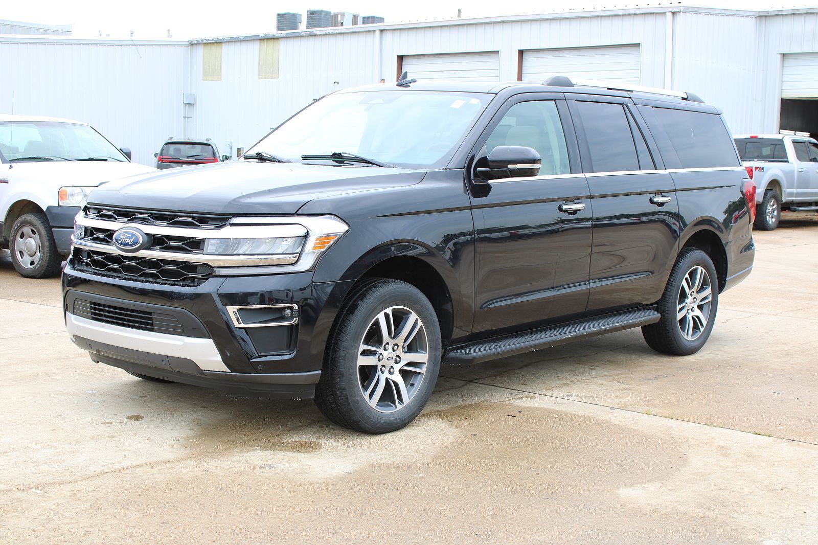 2024 FORD Expedition