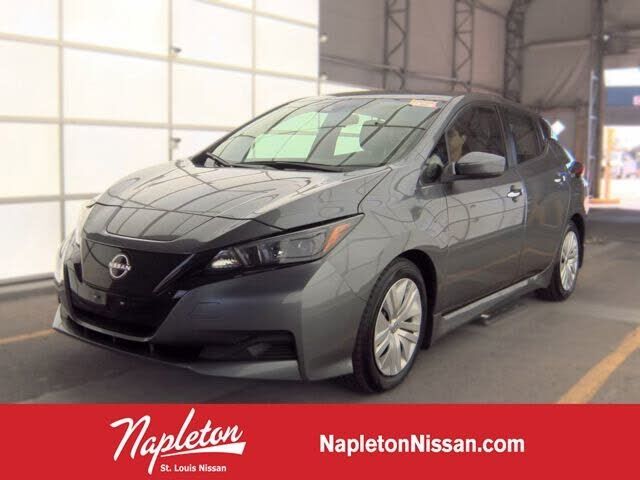 2025 NISSAN Leaf