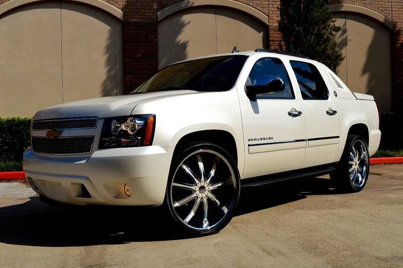 2013 CHEVROLET Avalanche