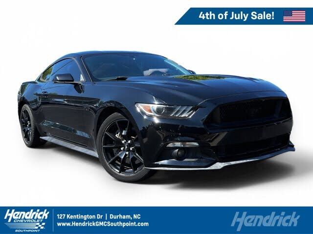2017 FORD Mustang