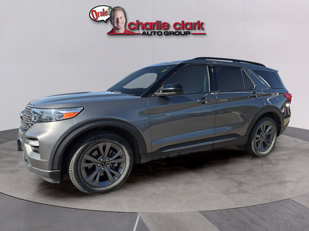 2023 FORD Explorer