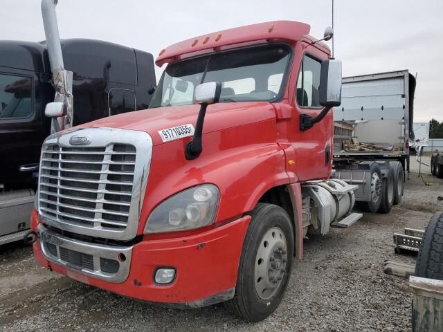 2018 FREIGHTLINER Cascadia