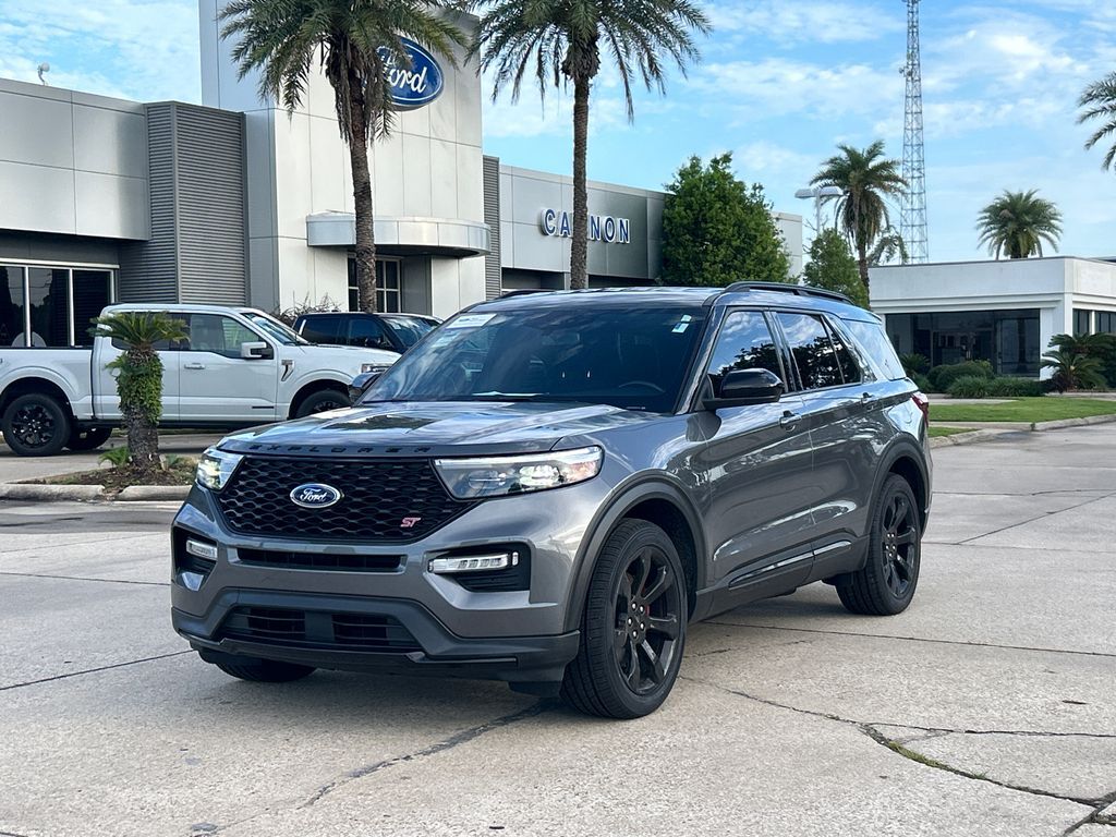 2022 FORD Explorer