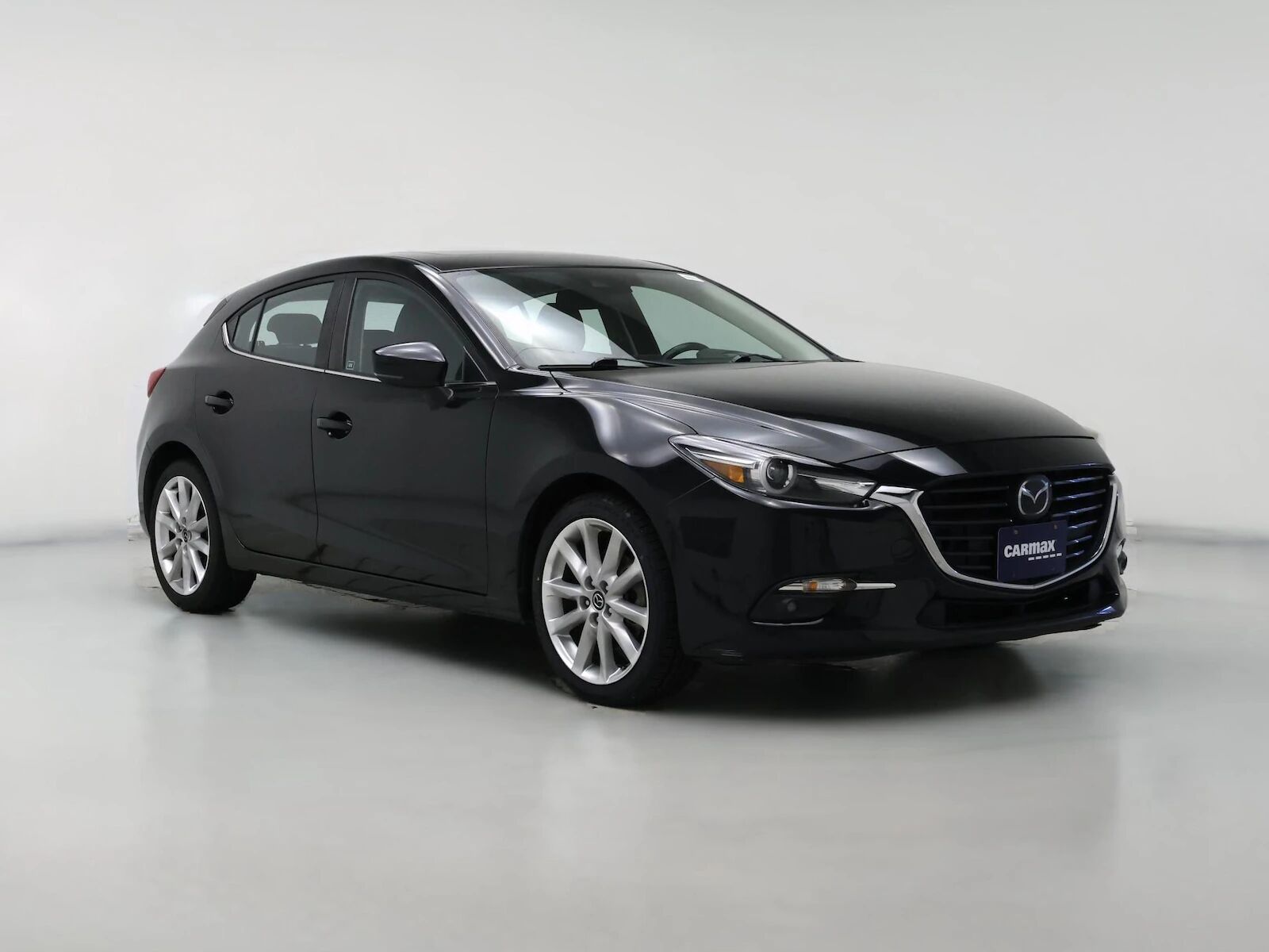 2017 MAZDA Mazda3