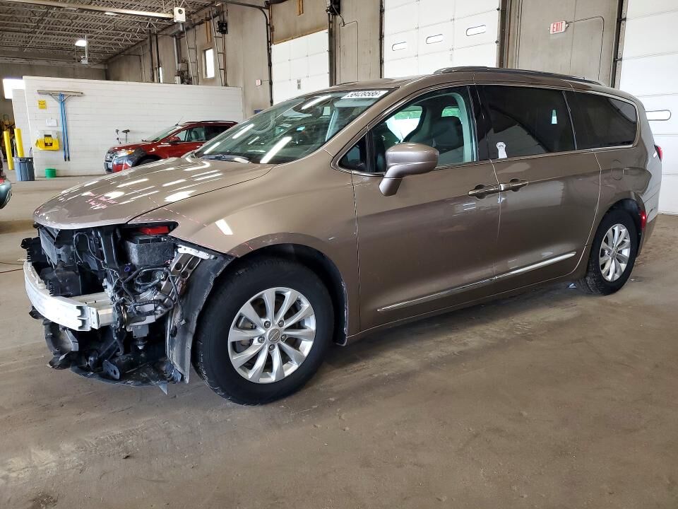 2018 CHRYSLER Pacifica