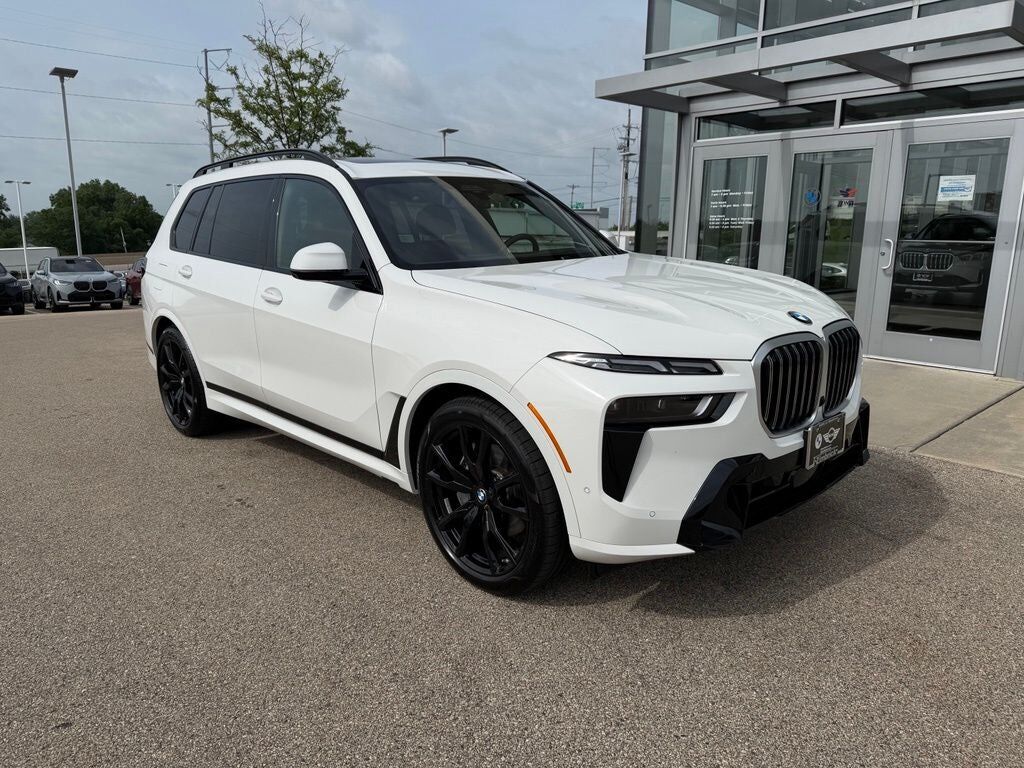 2026 BMW X7