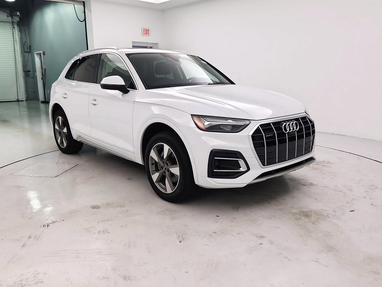 2023 AUDI Q5