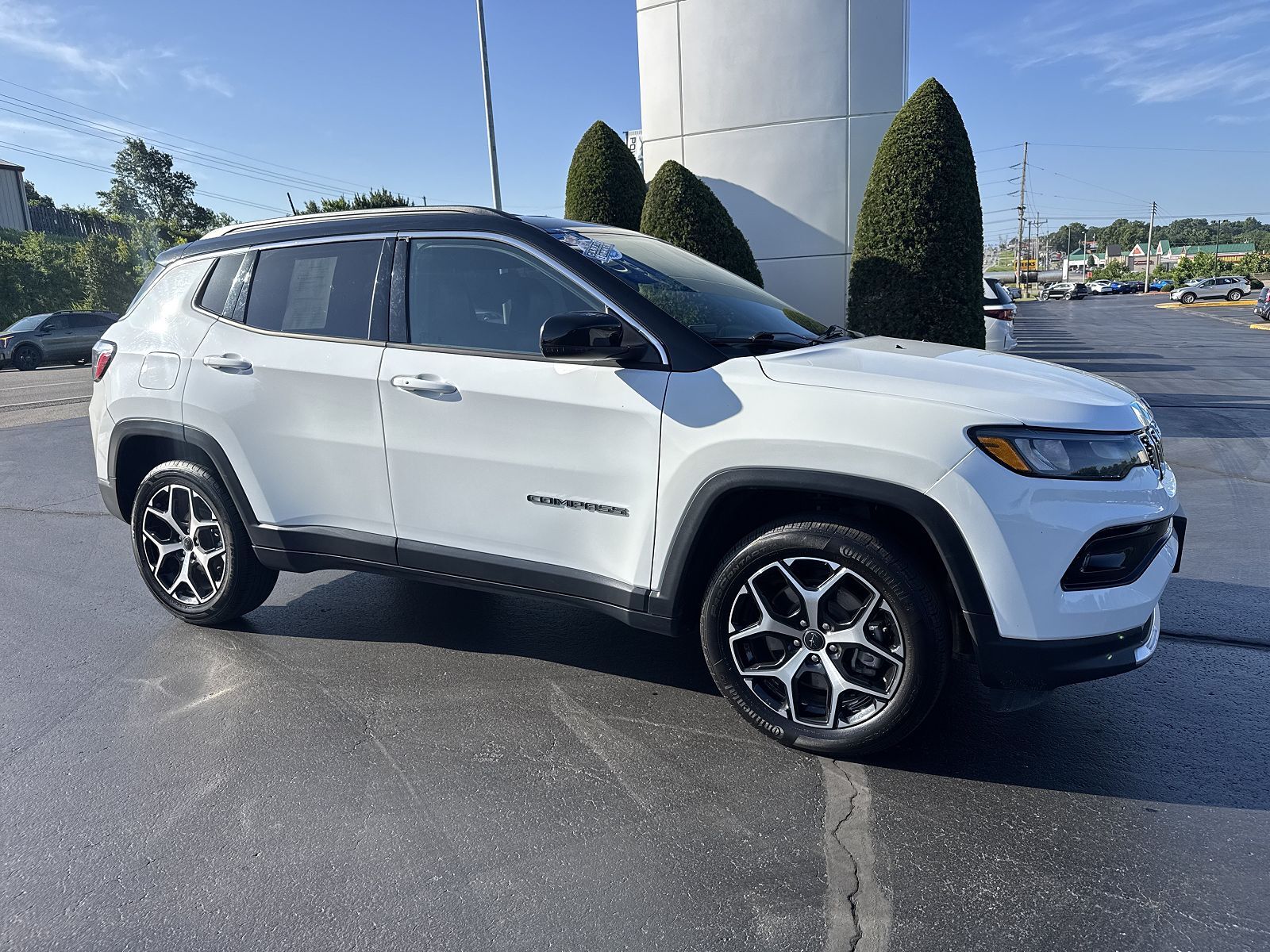 2025 JEEP Compass