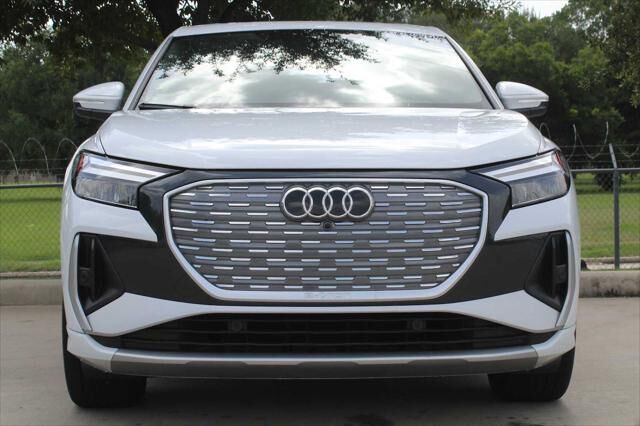 2023 Audi Q4