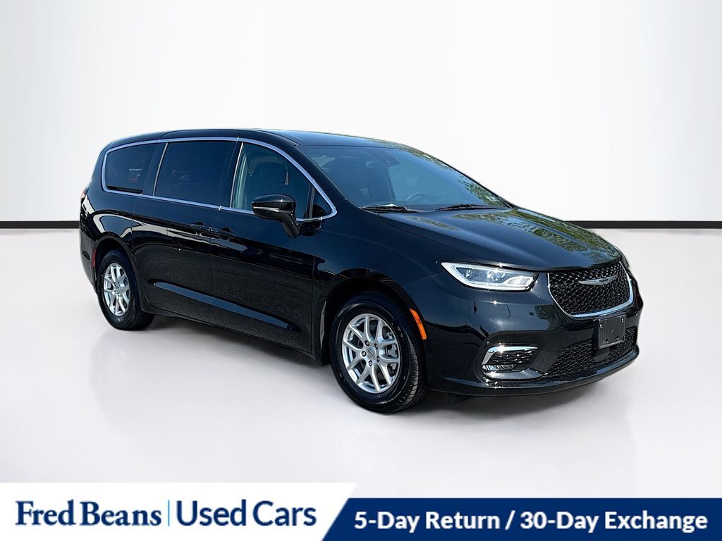 2025 CHRYSLER Pacifica