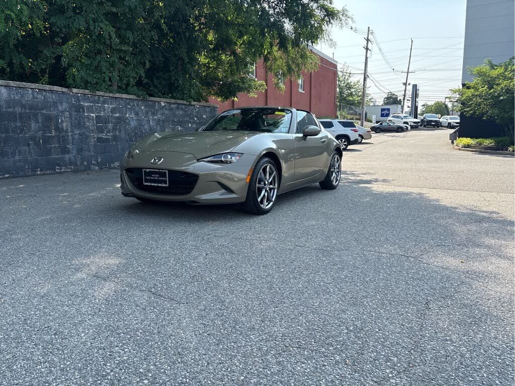 2023 MAZDA MX-5