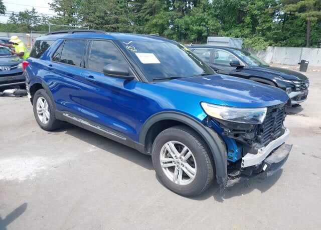 2021 FORD Explorer