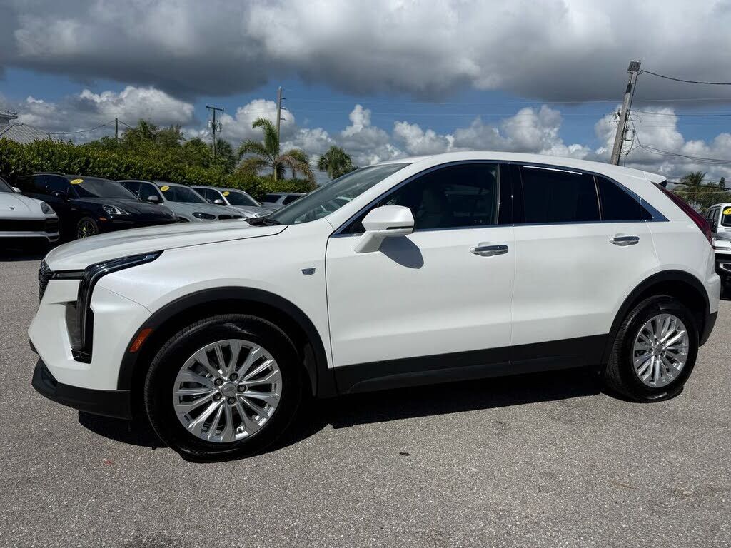 2024 CADILLAC XT4