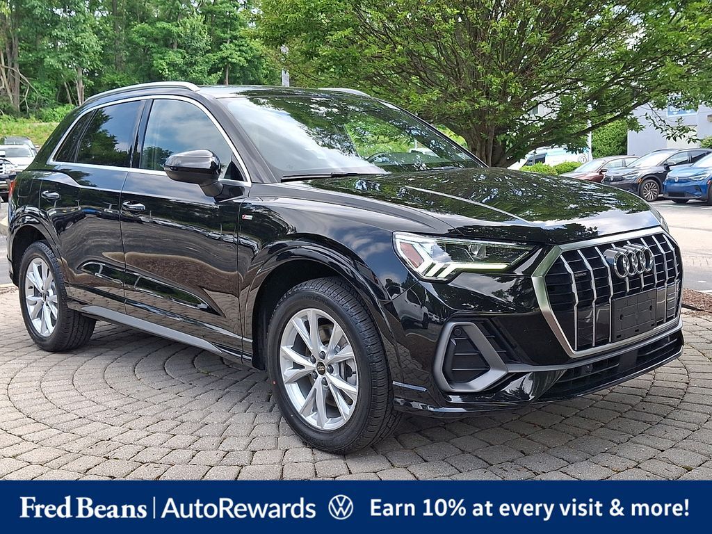 2023 AUDI Q3