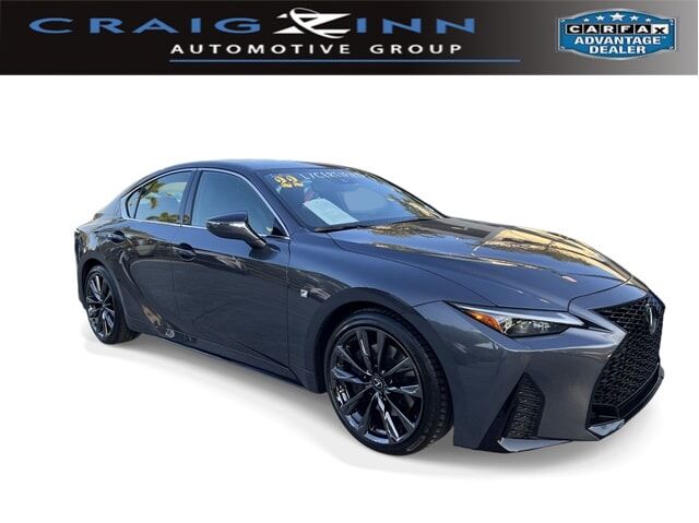 2022 LEXUS IS